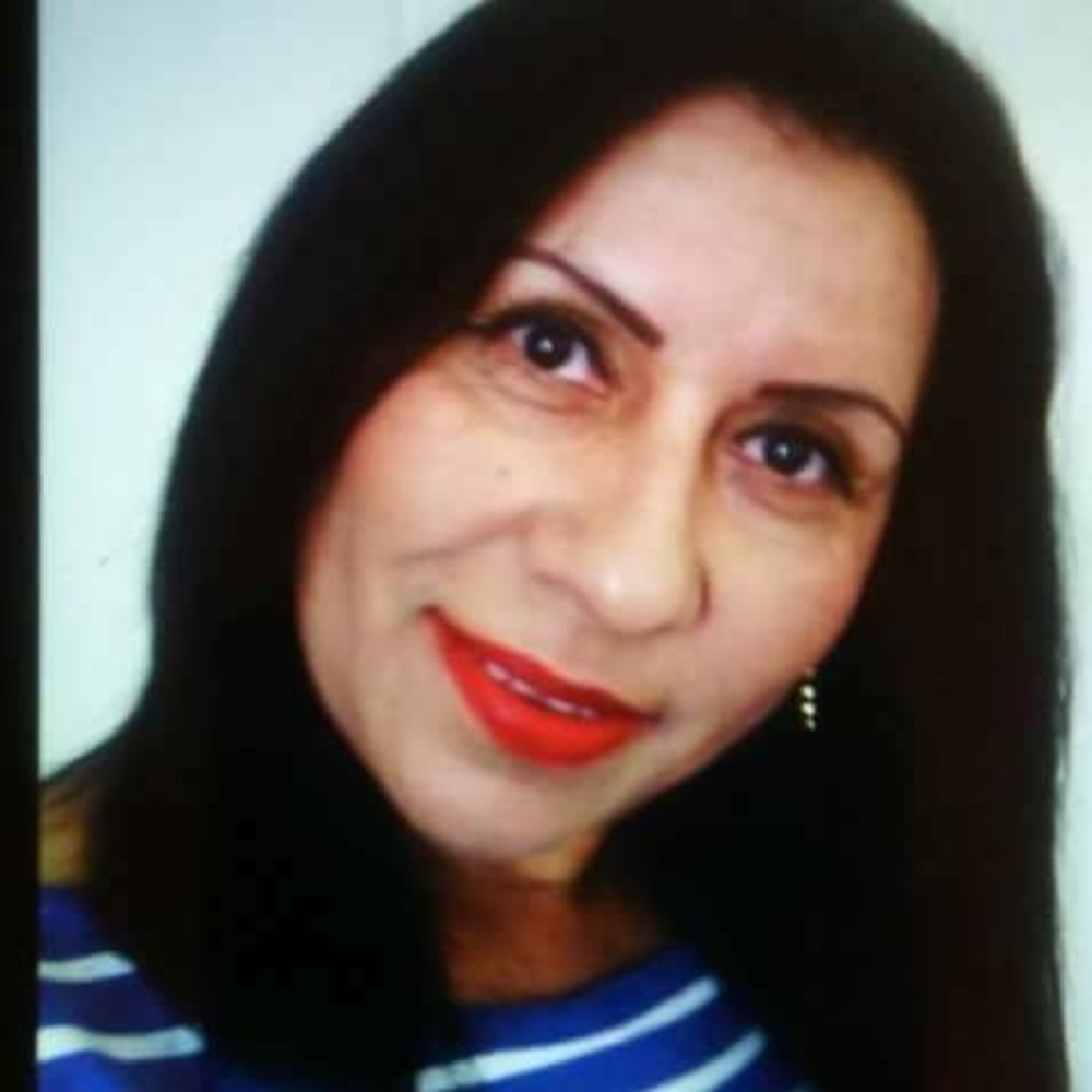 Meet your Posher, Leticia